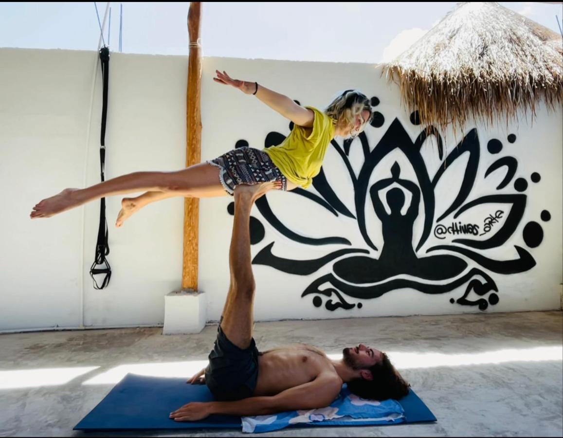 Weary Traveler Hostel Tulum Exterior photo