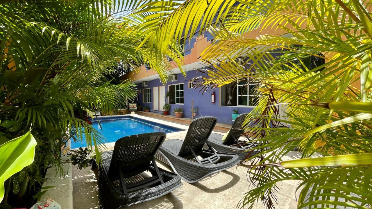 Weary Traveler Hostel Tulum Exterior photo