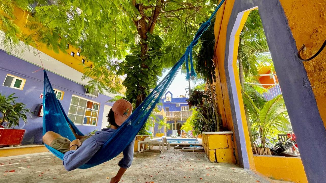 Weary Traveler Hostel Tulum Exterior photo